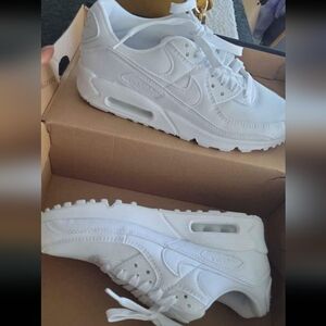 BNIB Women's AIR MAX 90 sz 6
